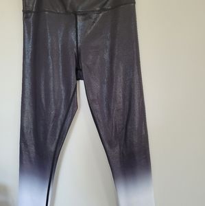 Two Tone Zyia Leggins